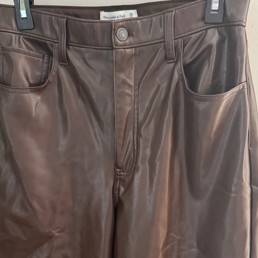 Abercrombie & Fitch Chocolate Straight Leg Pants